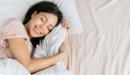 صورة مقال أسباب الضحك أثناء النوم