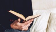 شعر وداع الاصدقاء صورة مقال شعر وداع الاصدقاء