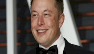 صورة مقال إيلون ماسك (مؤسس شركة سبيس إكس ورجل أعمال كندي)