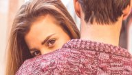 كيفية التعامل مع حب التملك عند المرأة صورة مقال كيفية التعامل مع حب التملك عند المرأة