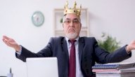 التعامل مع الشخصية النرجسية في العمل صورة مقال التعامل مع الشخصية النرجسية في العمل