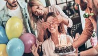 رسائل جميلة لعيد ميلاد صديقة الطفولة صورة مقال رسائل جميلة لعيد ميلاد صديقة الطفولة