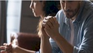 صفات الرجل العنيد في الحب صورة مقال صفات الرجل العنيد في الحب