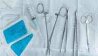صورة مقال أسماء أدوات الخياطة الجراحية