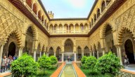 الهندسة وفن العمارة في العصر الأندلسي الهندسة وفن العمارة في العصر الأندلسي
