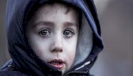 حكم من أبكى يتيمًا صورة مقال حكم من أبكى يتيمًا