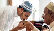 كيف تتعامل مع والديك صورة مقال كيف تتعامل مع والديك