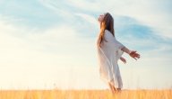أقوال العلماء عن الحياة صورة مقال أقوال العلماء عن الحياة