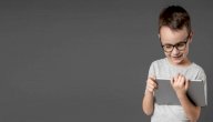 أضرار الآيباد على الأطفال صورة مقال أضرار الآيباد على الأطفال