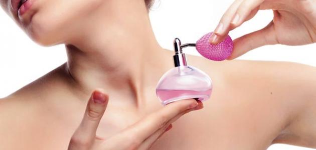 طريقة تثبيت العطر في الجسم طريقة تثبيت العطر في الجسم