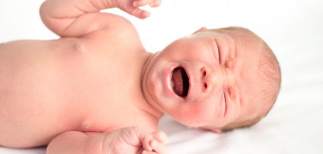 أعراض بزوغ الأسنان عند الرضع أعراض بزوغ الأسنان عند الرضع