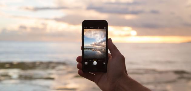 Way of taking pictures of the screen