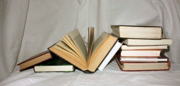 الصور الفنية في قصيدة واحر قلباه صورة مقال الصور الفنية في قصيدة واحر قلباه