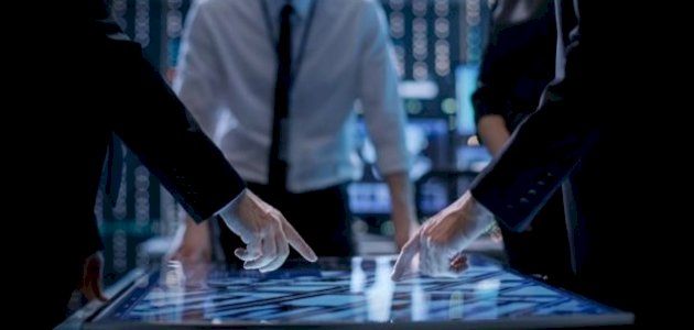 صورة مقال التحديات التي تواجه نظم المعلومات