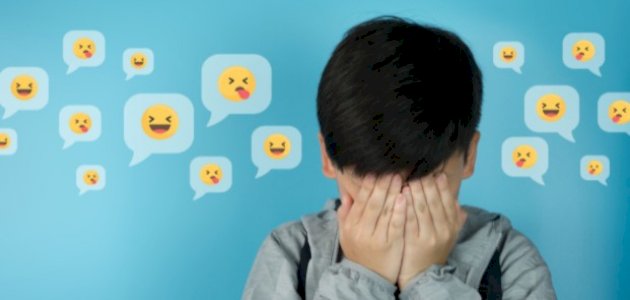 صورة مقال أضرار السخرية على الفرد والمجتمع