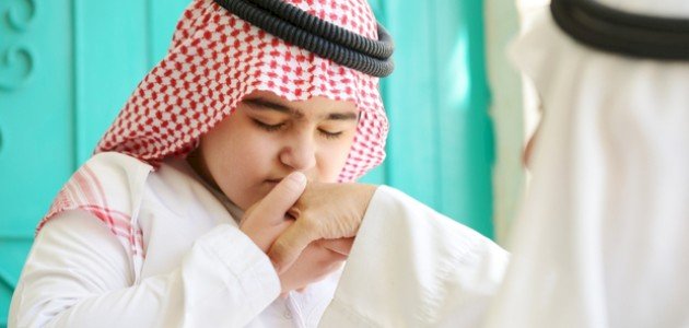 كيفية بر الأقارب في الإسلام صورة مقال كيفية بر الأقارب في الإسلام