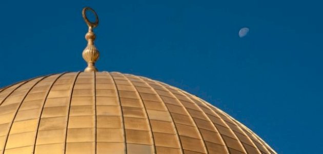 الحياة الدينية بين العصر الأموي والعباسي صورة مقال الحياة الدينية بين العصر الأموي والعباسي