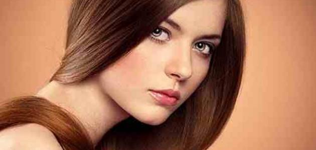 كيف أجعل شعري ناعماً ومفروداً